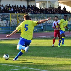 Barletta-Pergocrema 2-0