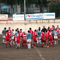 Rugby, i Draghi Bat battono 12-3 Brindisi