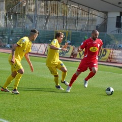 Barletta-Carrarese 2-0