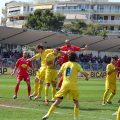 Barletta-Carrarese 2-0