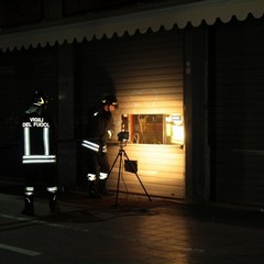 Focolaio d'incendio in via Alvisi