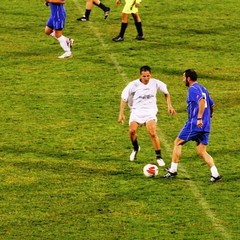 Le star del calcio italiano scendono in campo per la Sisal Matchpoint Cup