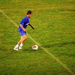 Le star del calcio italiano scendono in campo per la Sisal Matchpoint Cup