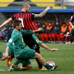 Nocerina-Barletta 4-0