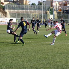 Barletta-Lecce 1-2, derby amaro per i biancorossi