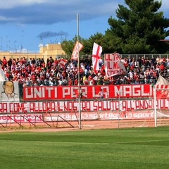 Barletta-Andria, uno spettacolo dentro e fuori dal campo