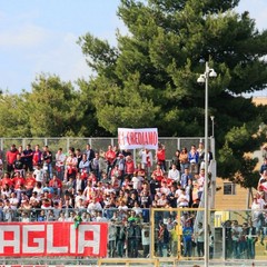 Barletta-Andria, uno spettacolo dentro e fuori dal campo