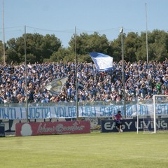 Andria-Barletta, festa e spettacolo anche sugli spalti