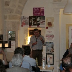 Gianfranco Viesti presenta "Il sud vive alle spalle dell'Italia"