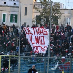 Andria-Barletta, tifo e spettacolo