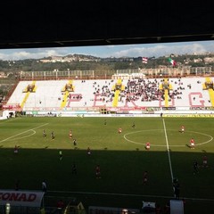 Calcio, Perugia-Barletta 3-0