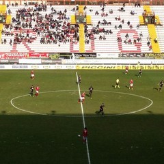 Calcio, Perugia-Barletta 3-0