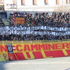 Catanzaro-Barletta, tifoserie gemellate al "Ceravolo"
