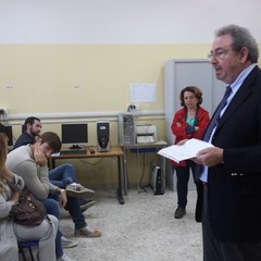 Mattinata di riconoscimenti per i 100 e lode del liceo “Cafiero”