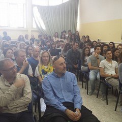 Mattinata di riconoscimenti per i 100 e lode del liceo “Cafiero”