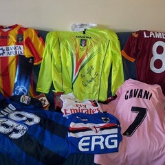 Riffa di beneficenza per Telethon: il materiale messo a disposizione dall'arbitro Antonio Damato