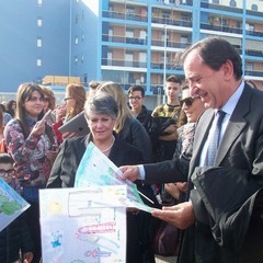 Giù i tralicci dell'elettrodotto in via dei Salici