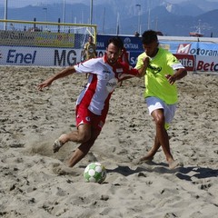 Barletta Beach Soccer, Pisa superato 4-2 a Viareggio