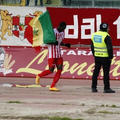 Ameth Fall, dalle critiche alla standing ovation