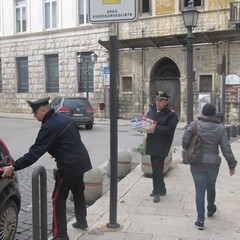 I Carabinieri acquisiscono interi faldoni riguardanti l'orto botanico