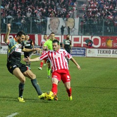 Calcio, Barletta-Lecce 1-1