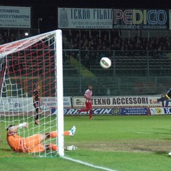 Calcio, Barletta-Melfi 0-0