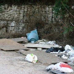 Fiumara, terra di sporcizia ed inciviltà