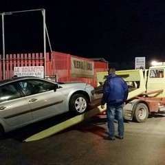 Incidente stradale in via Foggia, scontro tra un'auto e una moto