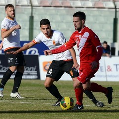Calcio, Messina-Barletta 0-2