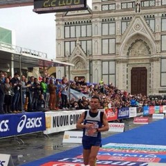 Mimmo Ricatti ottavo alla Firenze Marathon 2014