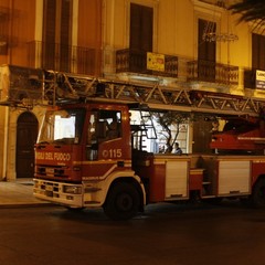 Santa Barbara, i vigili del fuoco festeggiano il 2014