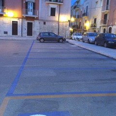 Nuove "strisce blu" alle spalle di Palazzo di Città