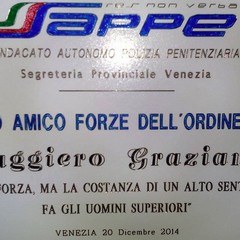 La targa dedicata a Ruggiero Graziano, presidente dell'ANMIG.