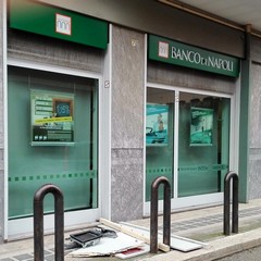 Assalto al bancomat di via Canosa