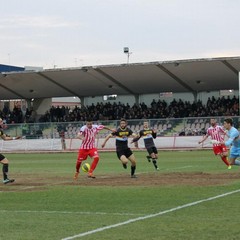 Calcio, Barletta-Lupa Roma 0-2
