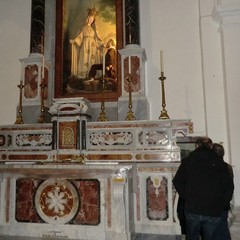 bt chiesa di s gaetano 4 navata destra altarino e cappella reliquie