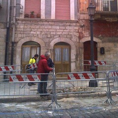 Allagamento in via Cavour, evacuate alcune famiglie