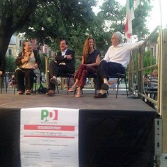 elena gentile e gianni cuperlo a barletta 2