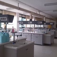 I laboratori didattici dell'istituto "Nervi" di Barletta