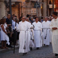 Festa Patronale 2019, i Santi Patroni di Barletta in processione