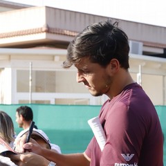Luciano Darderi inaugura la nuova stagione al Tennis Village Pietro Mennea di Barletta