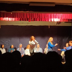 Amare spettacolo teatrale