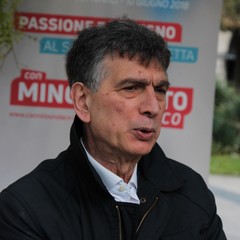 Cosimo Cannito candidato sindaco, la presentazione della candidatura nei giardini De Nittis