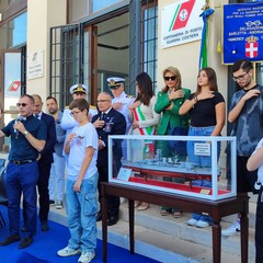 Il modellino della Corazzata Roma donato alla capitaneria di porto di Barletta