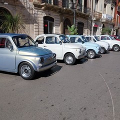 "Ciao in 500": due miti intramontabili protagonisti a Barletta