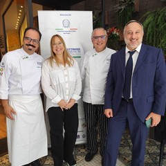 Con il console italiano Domenico Fornara e la ministra del turismo brasiliana