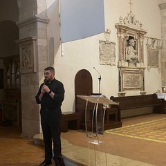 Presentato l'esito del restauro del coro ligneo nella chiesa di Sant'Andrea