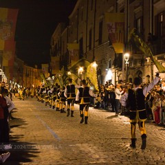 Disfida di Barletta 2024, tra le vie della città il corteo trionfale