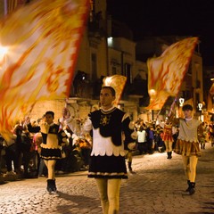 Disfida di Barletta 2024, tra le vie della città il corteo trionfale