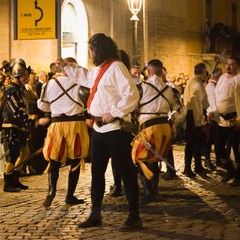 Disfida di Barletta 2024, tra le vie della città il corteo trionfale